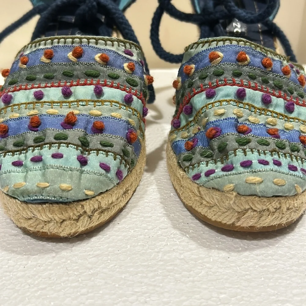 Apepazza Embellished Wedge Espadrilles Sandals round toe ankle ties size 9 (40)
